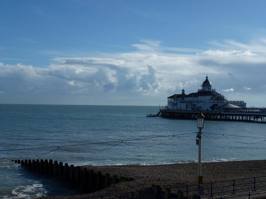Royal Hotel (Adults Only) Eastbourne Eksteriør bilde
