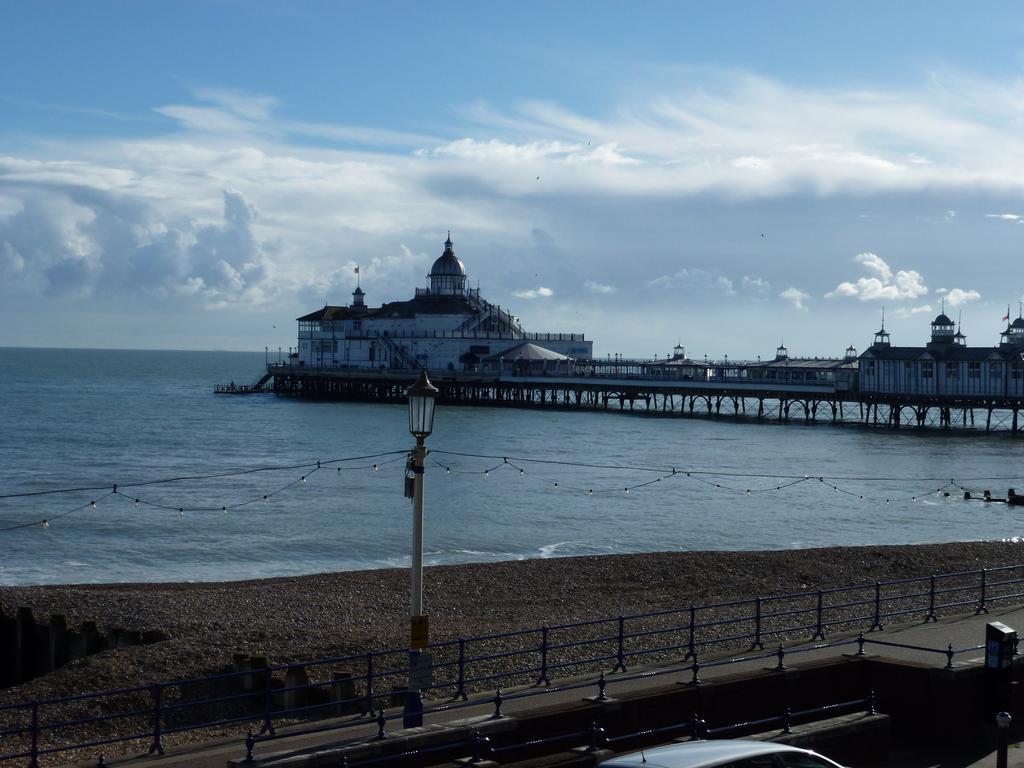 Royal Hotel (Adults Only) Eastbourne Eksteriør bilde