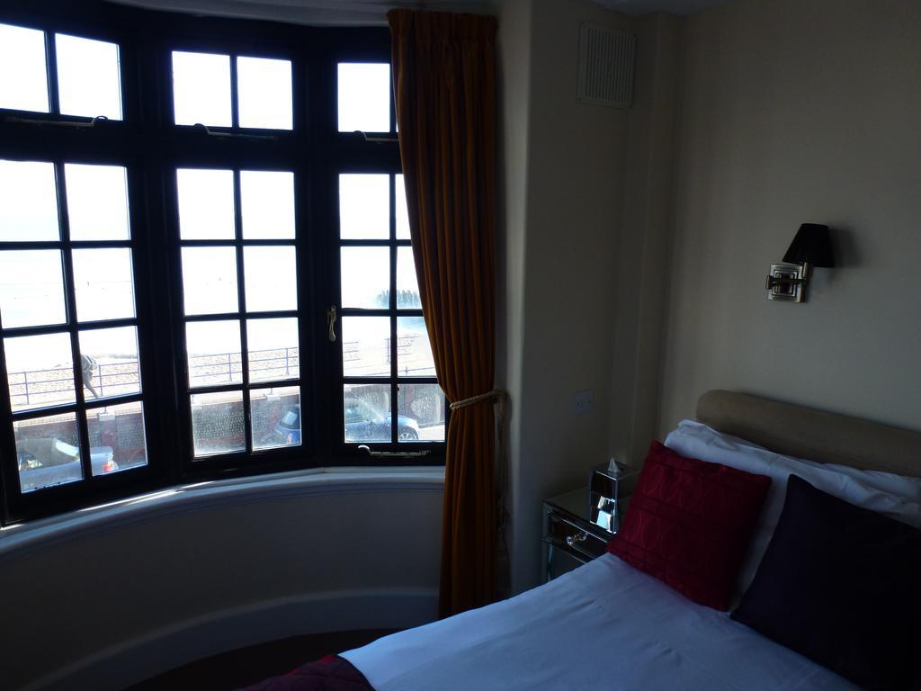Royal Hotel (Adults Only) Eastbourne Eksteriør bilde