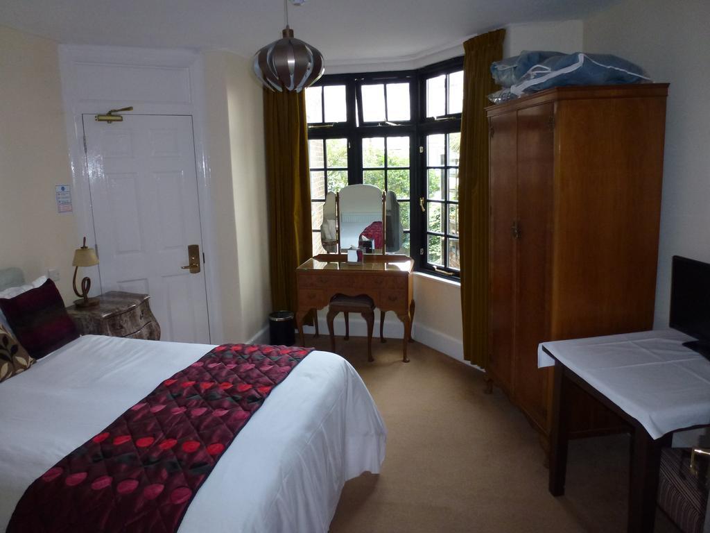 Royal Hotel (Adults Only) Eastbourne Eksteriør bilde