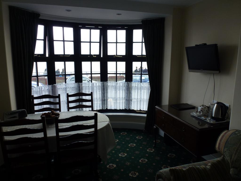 Royal Hotel (Adults Only) Eastbourne Eksteriør bilde