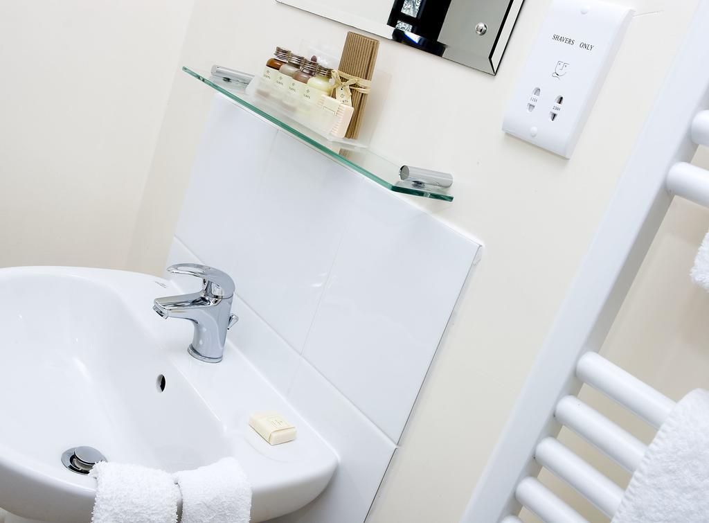 Royal Hotel (Adults Only) Eastbourne Eksteriør bilde